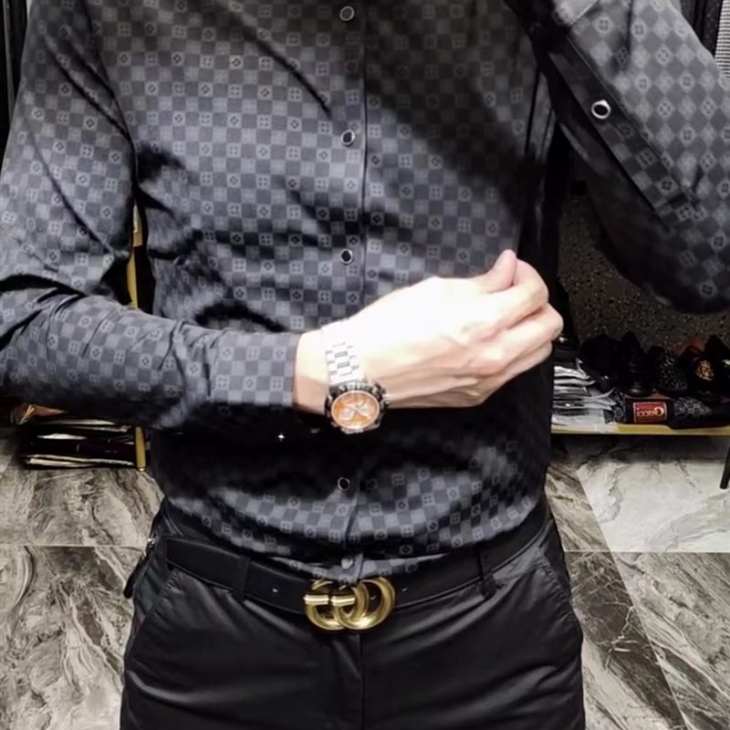 C02秋季新款男士百搭格子翻领衬衫男款长袖修身商务免熨烫内搭小