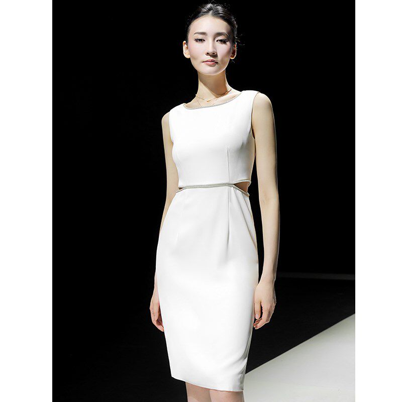 绝色2025新款手工订钻一字领无袖修身包臀礼服连衣裙性感露腰女装