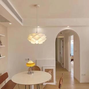 新款直销跨境花朵灯卧室吊灯北欧现代简约奶油风百褶网红ins女生