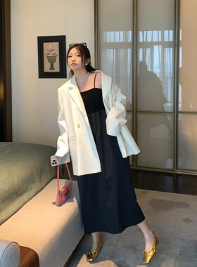 NAZ那子大码2024春季新款高腰显瘦拼接小黑裙胖mm气质吊带连衣裙