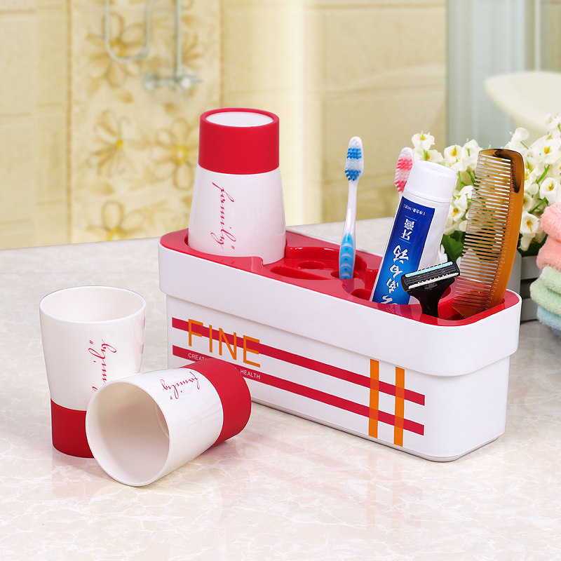 创意壁挂牙刷架套装 三口之家牙具座吸壁式 洗漱杯挂架吸盘漱口杯,家庭/个人清洁工具,牙刷架/牙具座,淘宝优惠券,粉丝福利购,淘宝优惠卷