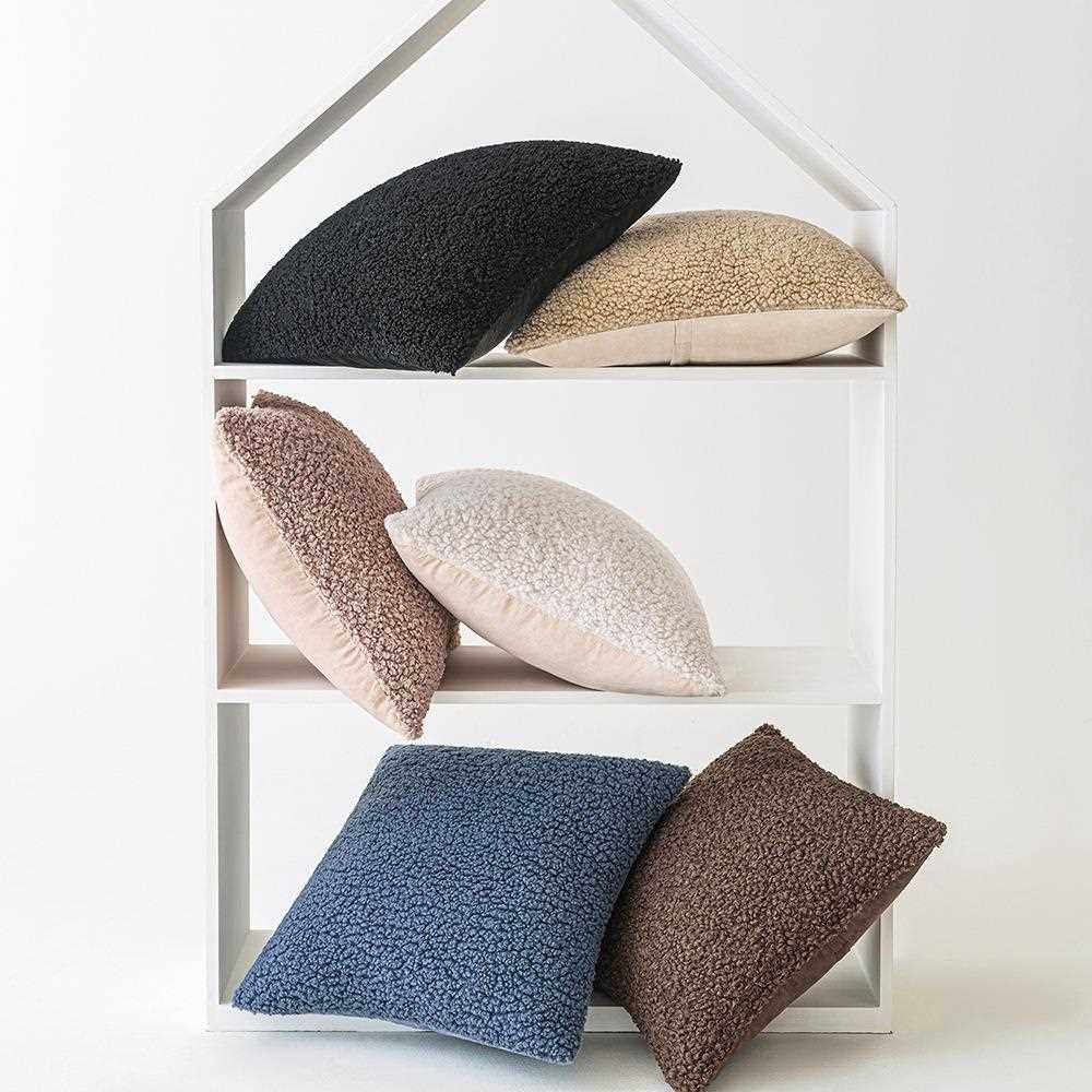 直销新款ins风羊羔绒抱枕纯色卷毛抱枕套简约沙发靠垫靠枕办公腰,居家布艺,抱枕被,淘宝优惠券,粉丝福利购,淘宝优惠卷