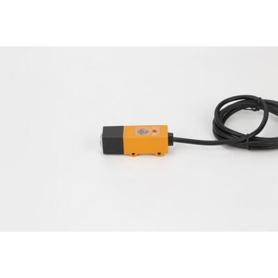 新款直销厂销方形远距离E3S-5DP1-5L对射式直流 光电开关传感器红