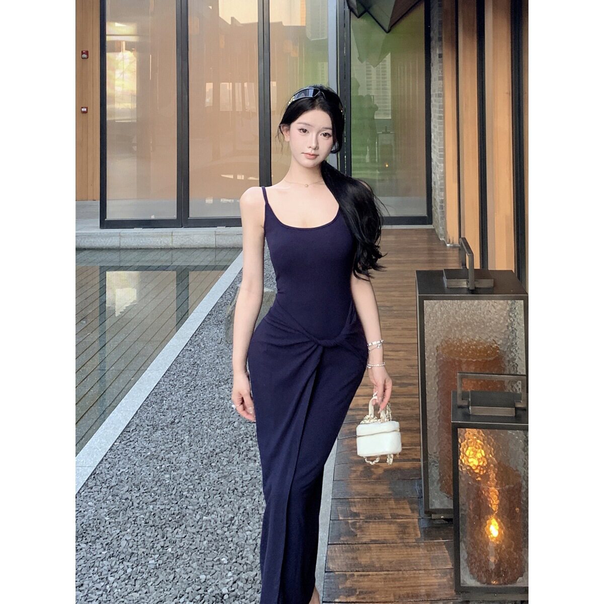 复古性感腰肩扭结显瘦针织吊带连衣裙包臀长裙女驼色连衣裙