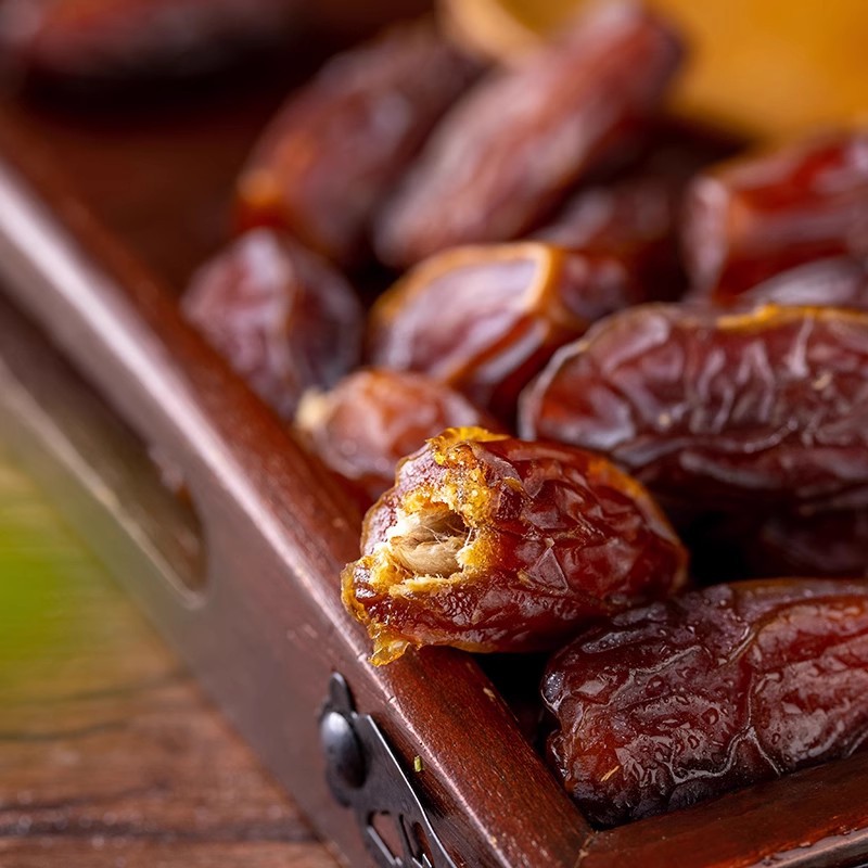 伊朗阿联酋黑椰枣蜜枣黑枣干果脯软糯无核红枣营养零食大果