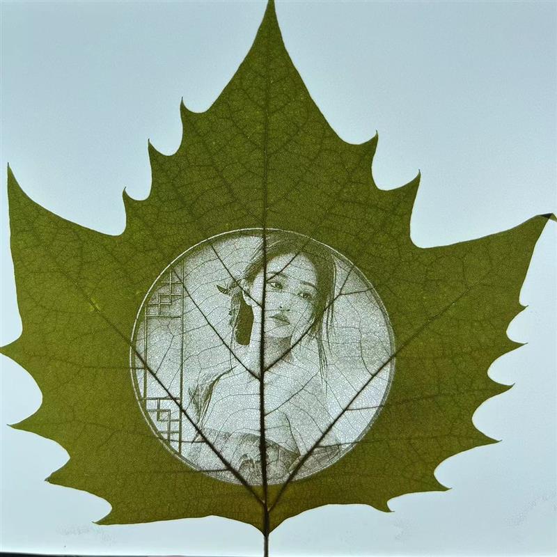 梧桐树叶雕刻情人节送女友生日礼物2023新品爆款叶雕相框定制