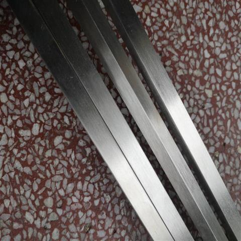 新品新品发货304不k锈钢方w钢拉丝扁钢扁条不锈钢方棒方条实心定