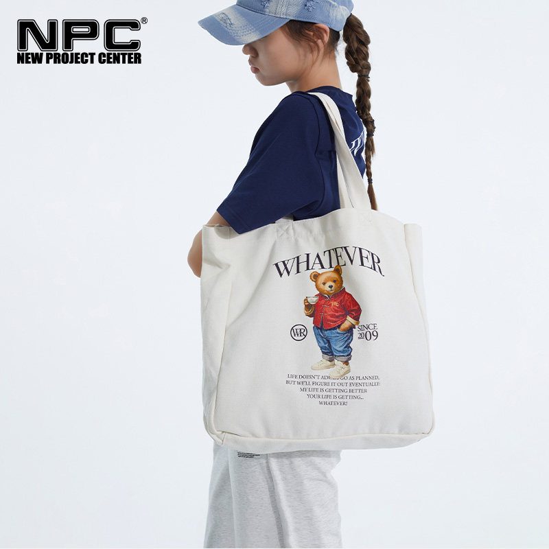 NPC潮牌喝茶小熊印花帆布手提袋男单肩大容量官方正品假一赔十