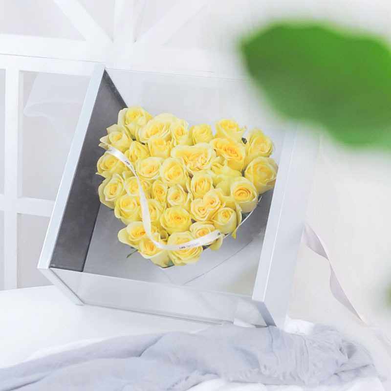 新款直销亚克力花盒33支玫瑰花盒七夕心形花盒小号亚克力天心盒玫