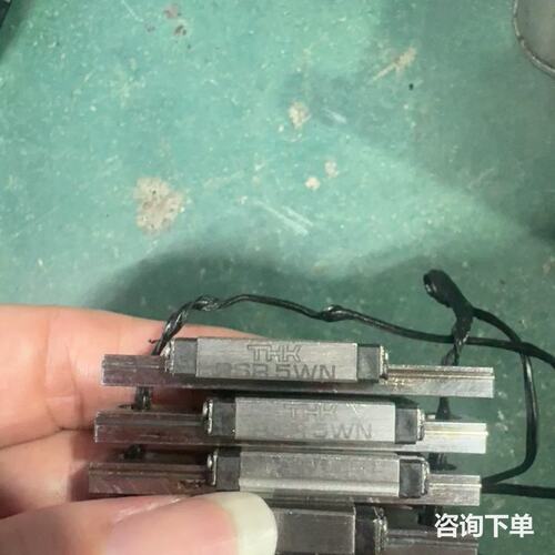 日本THK RSR5WN 宽型导轨 导轨长50mm