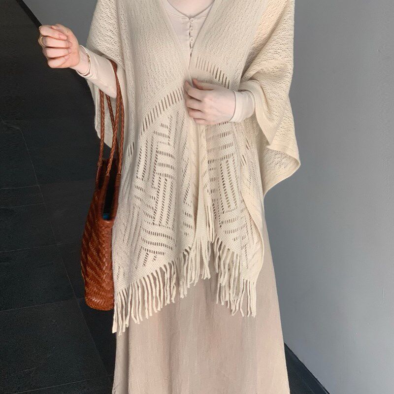 她来了复古馆旗袍披肩春秋季外搭披风长款围巾百搭针织斗篷外套女