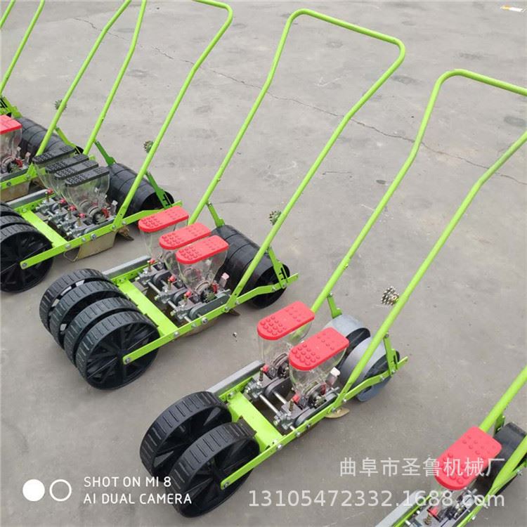 小颗粒白菜精播机 菜籽蔬菜播种机 人力手推胡萝卜点播机