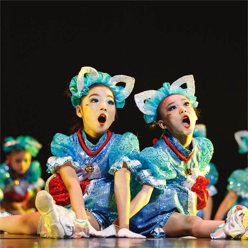 小叮当幼儿演出服嘟嘟减肥肥同款可爱猫猫表演服机器猫儿童舞服
