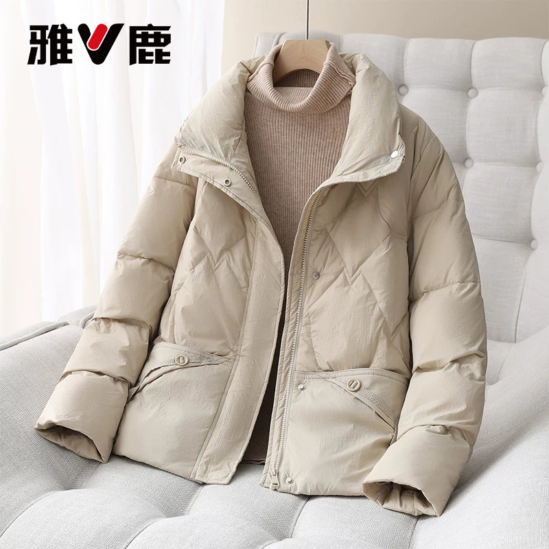 雅鹿官方正品休闲短款宽松冬季修身加厚时尚女显瘦保暖羽绒服好看