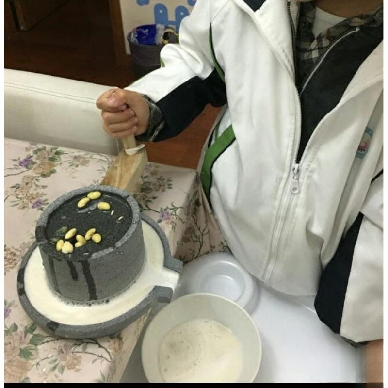 传件统台式JNJ磨石迷你青石手推旋转商用石磨手动磨盘子老墨摆肠