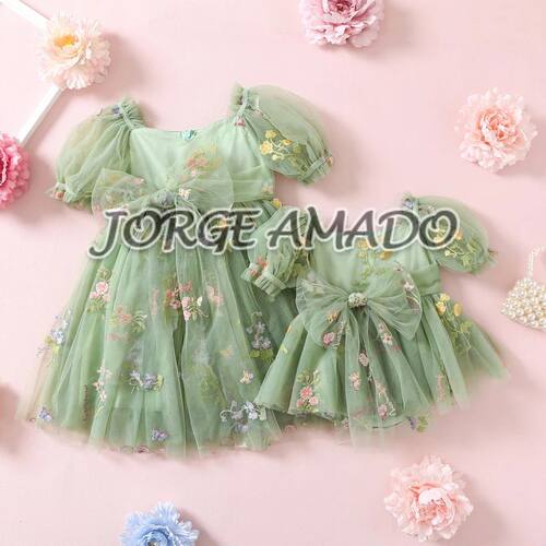 Sister Twins Matching Outfits Embroidery Short Puff Sleeves