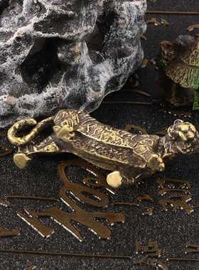 新款直销十二生肖黄铜老虎文镇书桌摆件古铜茶宠钥匙扣女创意复古