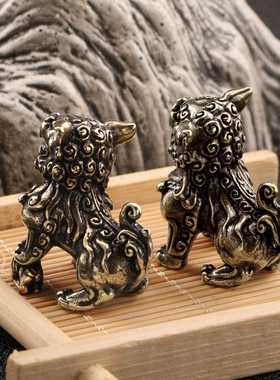 新款直销黄铜狮子摆件黄铜仿古玩迷你狮子茶宠摆件家居桌面装饰品