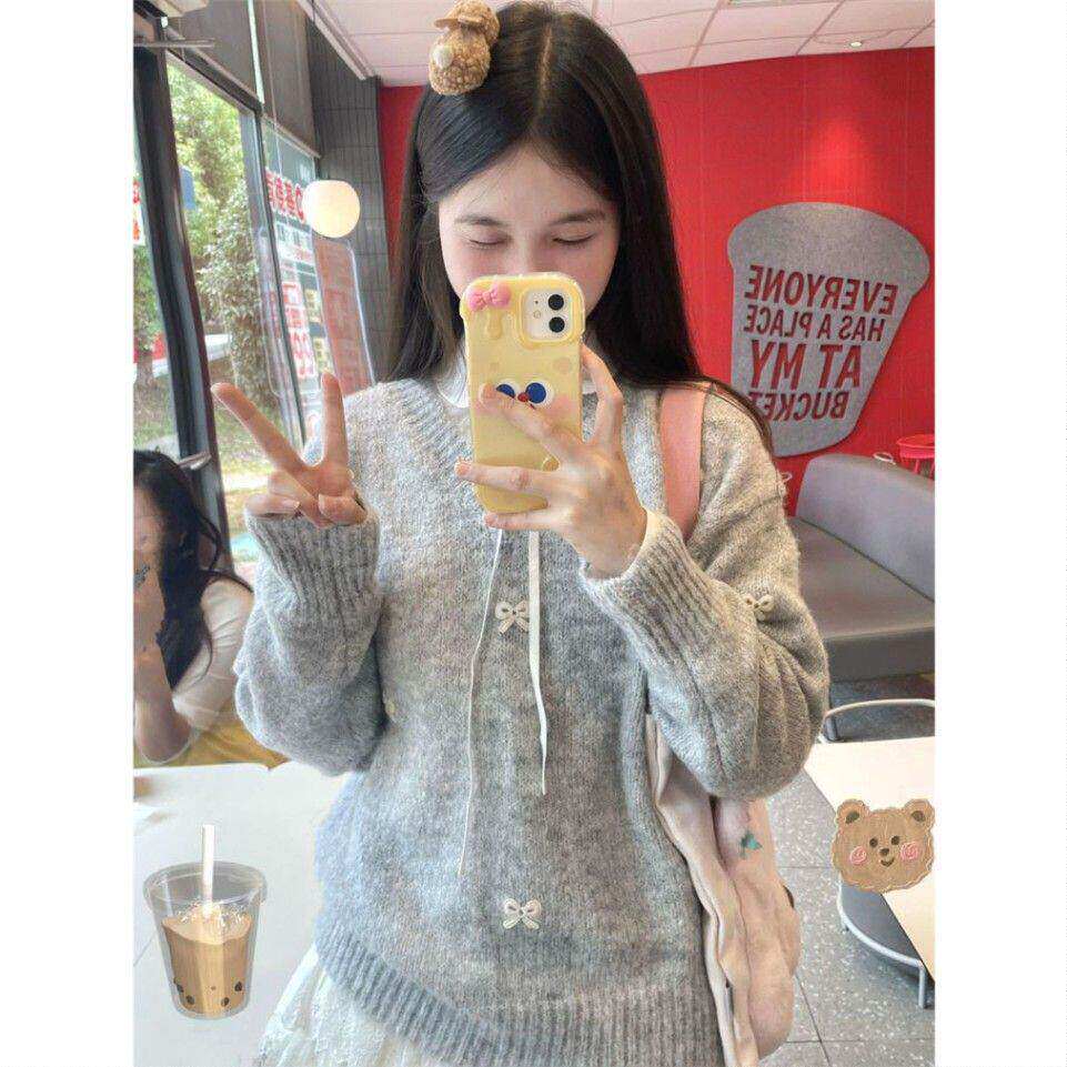 秋冬甜妹一整套穿搭学院风蝴蝶结提花v领针织套头毛衣女白色衬衫