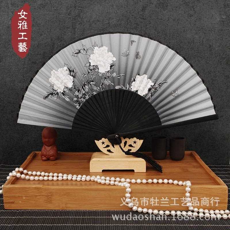 新款直销7寸绫绢扇子 杭州丝绸扇子 古典中国风真丝扇 婚庆礼品扇