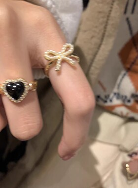 撩人欧尼~黑色爱心复古蝴蝶结戒指小众开口戒时尚个性食指戒指环