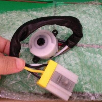 点火开关点火锁套锁48710-1E411 487101E411适用于尼桑Altima