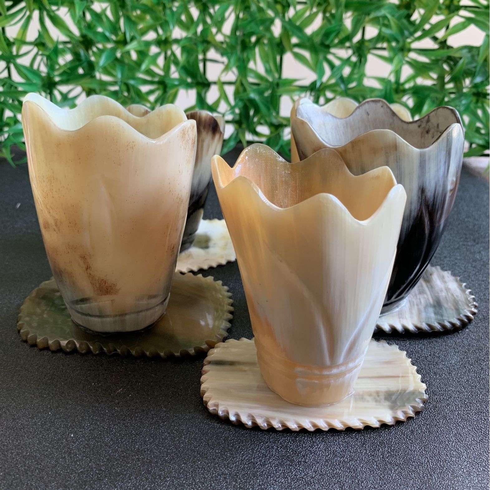 牛角笔筒办公用品办公摆件牛角制品牛角工艺品摆件牛角梳厂家
