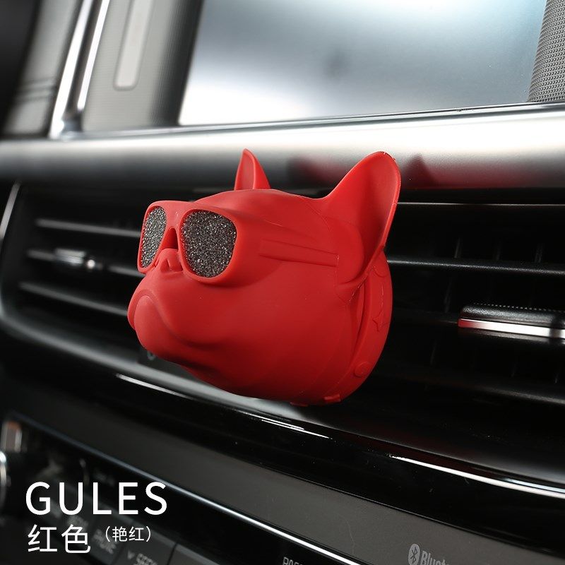 嗷嗷车载香薰汽车摆件出风口4S送礼男友闺蜜礼物24年新款淡香格调