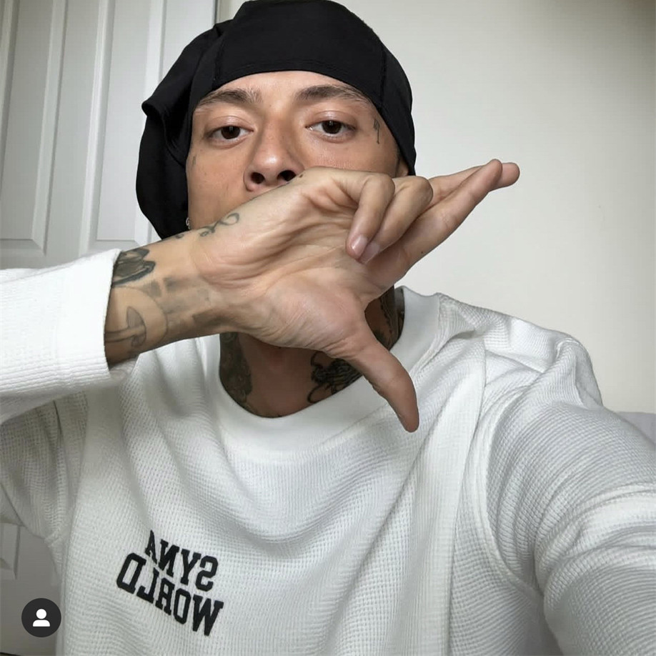 WHITE字母印花华夫格长袖白色