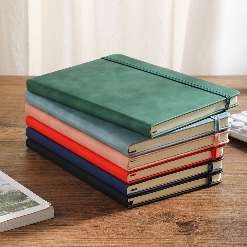 直销新款创意笔记本新A5记事本A7随身便携式小本子纸A6口袋本