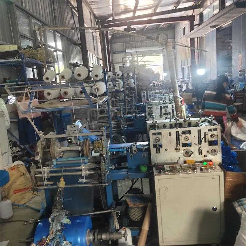 新款直销包邮家用鞋套机专用一次性塑料鞋套机鞋套T型G型卡扣塑料