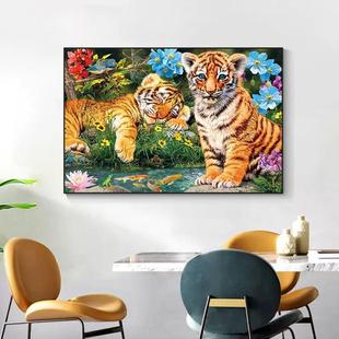 直销新款2023新款老虎横版小幅客厅沙发后背景钻石画手工点钻动物