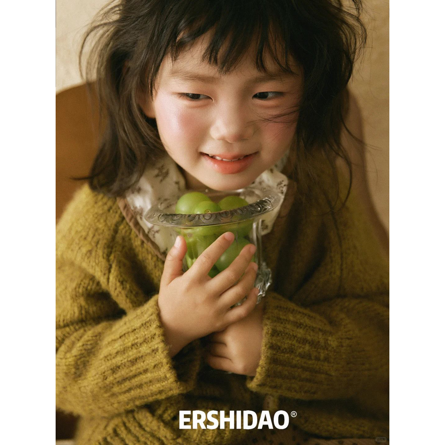ERSHIDAO男女童秋冬墨绿色艺术童话设计感针织毛衣开衫摄影外套