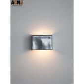 Acne 卧室客厅走廊背景墙创意现代简约咖啡店服装 店设计师壁灯