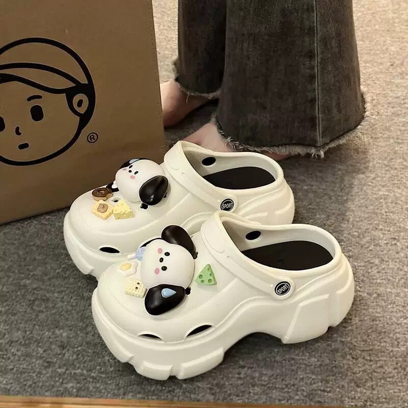 洞洞鞋女款2024新款可爱小狗拖鞋女秋外穿豆豆鞋网红爆款黑色凉鞋