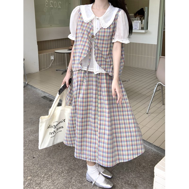 大码女装2024夏季胖mm显瘦三件套复古少格子马甲+半身裙+花边衬衫