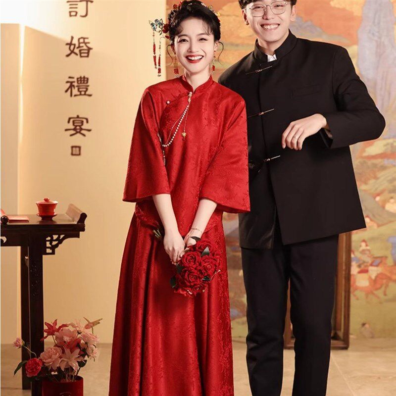 新中式敬酒服订婚结婚喜嫁套装旗袍半身裙女新娘晨袍酒红色婚礼女