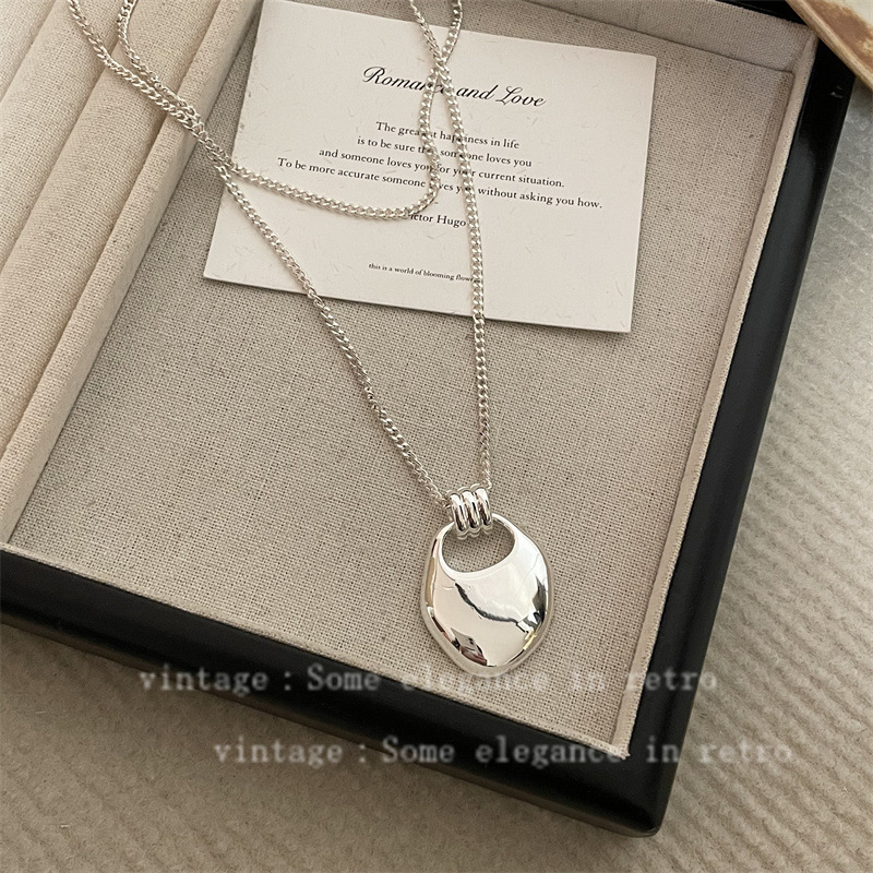 时髦高级感重工金属银色毛衣链