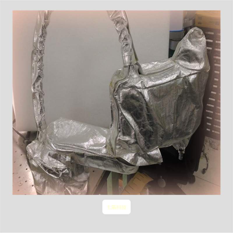 电姆DMR3-1焊接机器人防护服聚氨酯纤维负压高温夹取