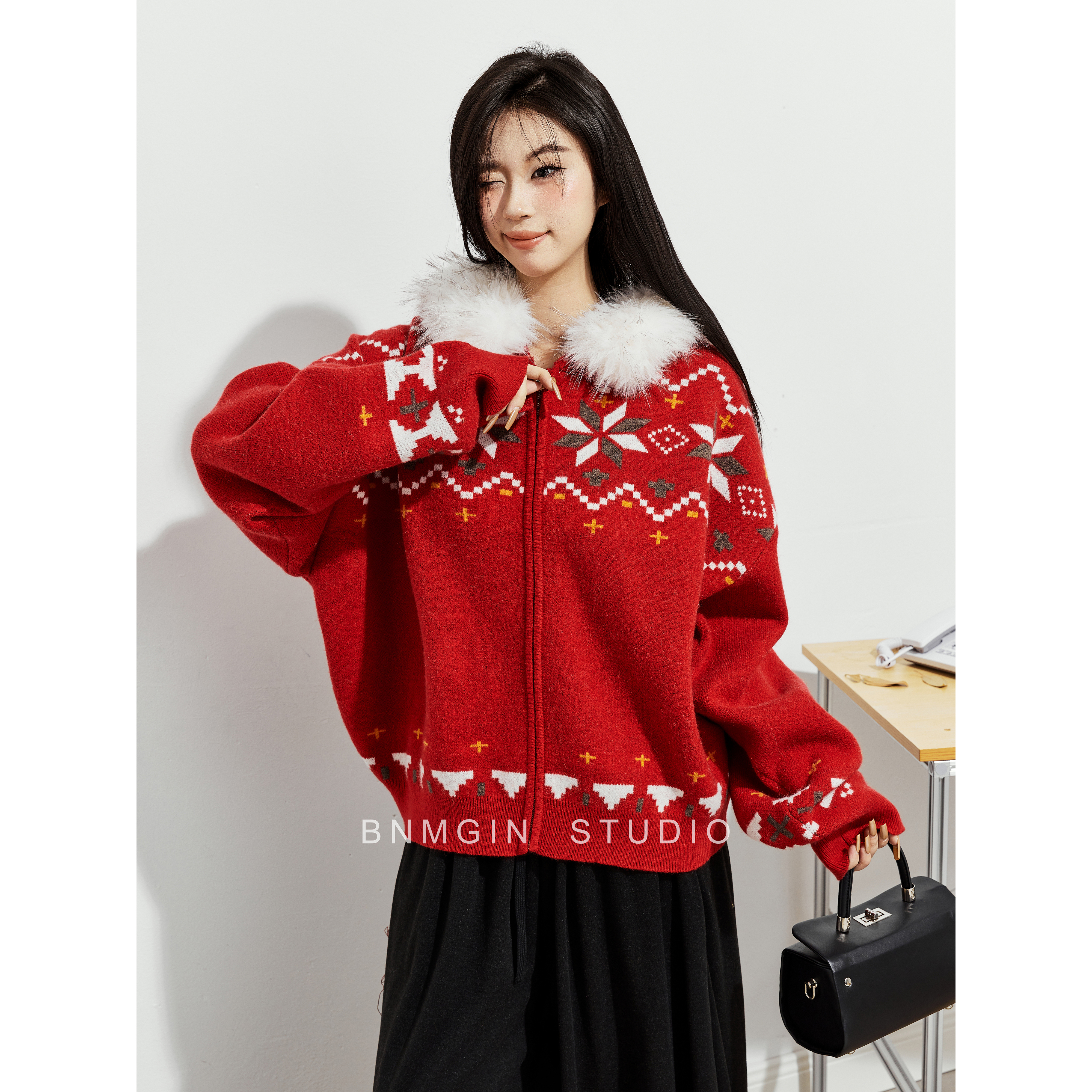 BNMGIN连帽毛领费尔岛毛衣开衫女