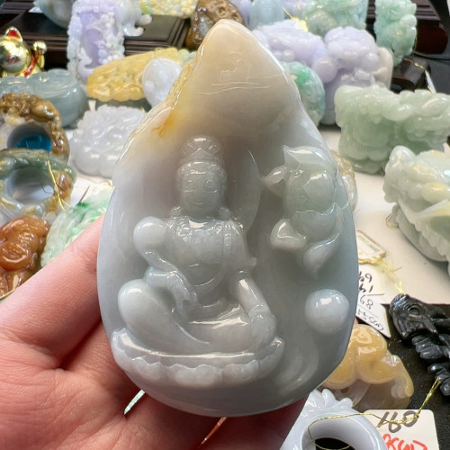 送证书 天然翡翠缅料A货莲花观音挂件