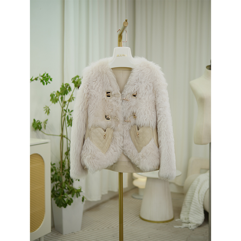 特价清仓 托斯卡纳 皮毛一体外套P10008