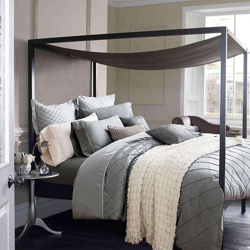 轻奢美式简约纯色水洗真丝四件套欧式样板房软装家居摆样六件套