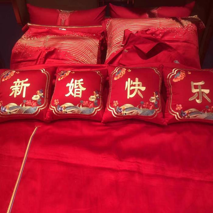结婚抱枕一组红色沙发靠垫婚庆用品全棉喜庆新婚床头方垫含芯四字