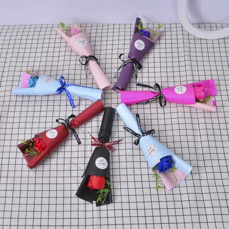 直销新款七夕节仿真康乃馨香皂花玫瑰单支小花束红妇女节礼品情人