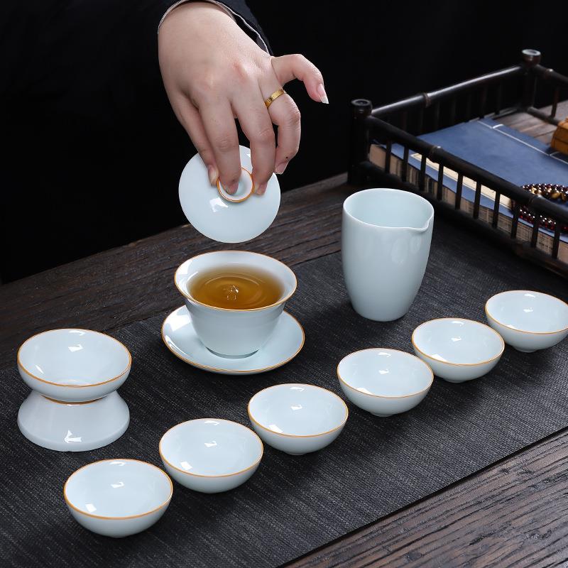 直销新款影青茶具礼盒套装简约家用功夫盖碗茶杯陶瓷商务促销礼品