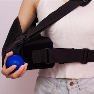 直销新款新款肩外展枕 海绵式肩外展 肩外展支具 肩康肘关节复枕