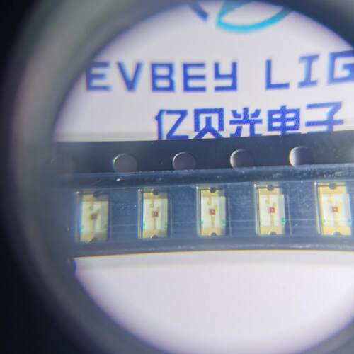smd1206超高亮红光led灯珠1206高亮反极红光600-800mcd