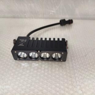 C160款式锋途摩托汽车外置大功率强光激光中网雾灯改装铺路射灯