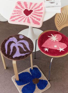 Soremo原创插画靠垫，中世纪可爱防滑簇绒椅靠垫，四季办公防寒坐